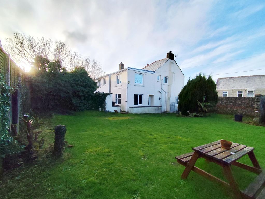 Property photo 2 of 18 Garden