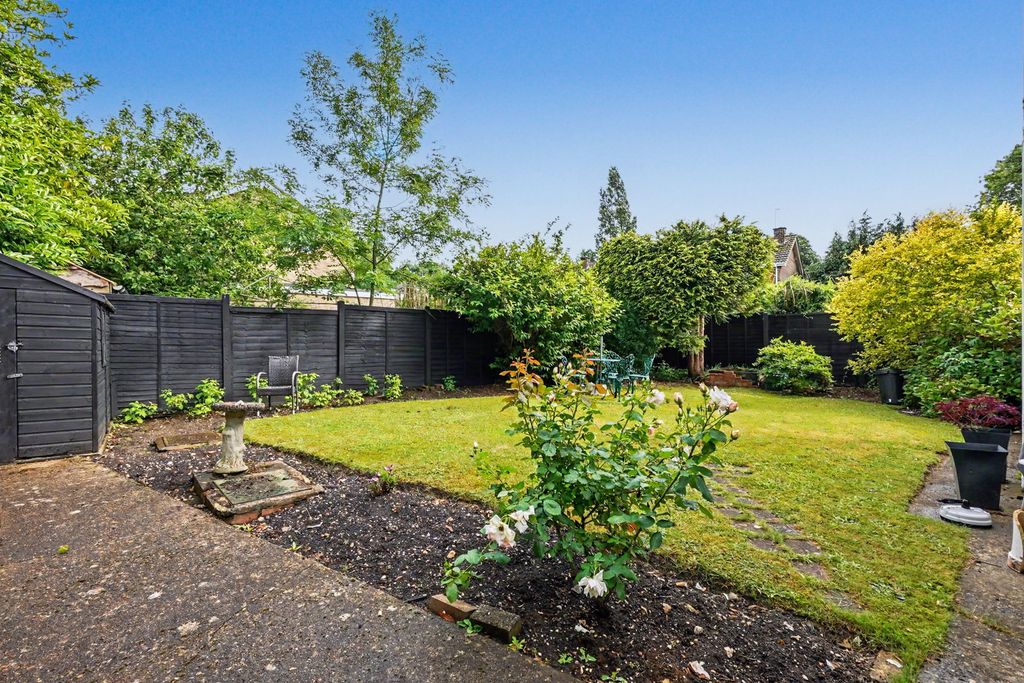 Property photo 2 of 24