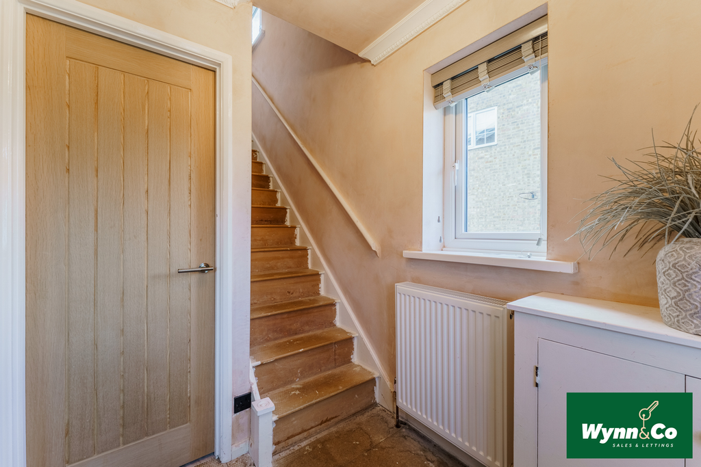 Property photo 3 of 30 Hallway