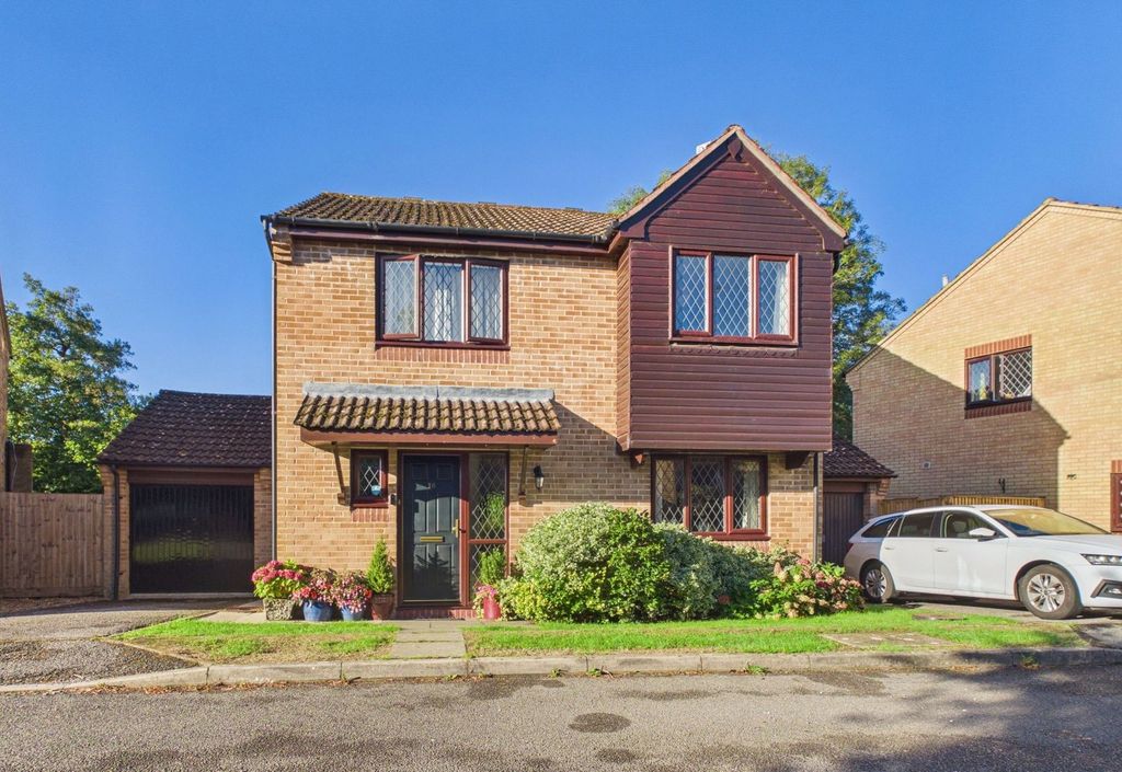 Property photo 1 of 24