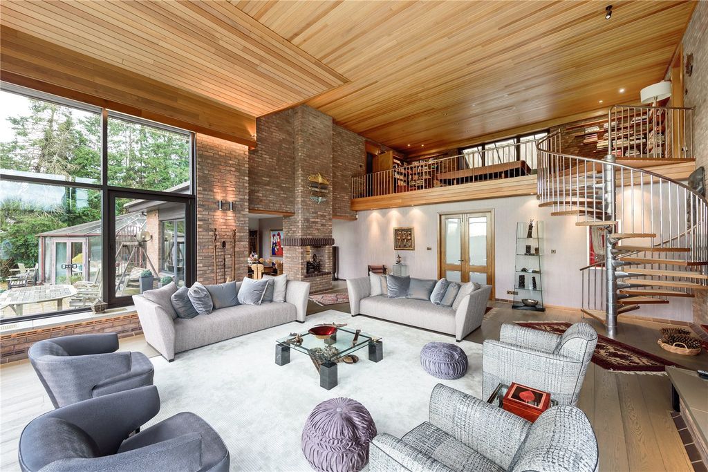 Property photo 3 of 57 Picture No. 99