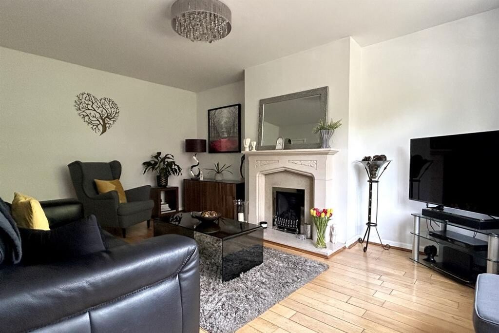 Property photo 3 of 22