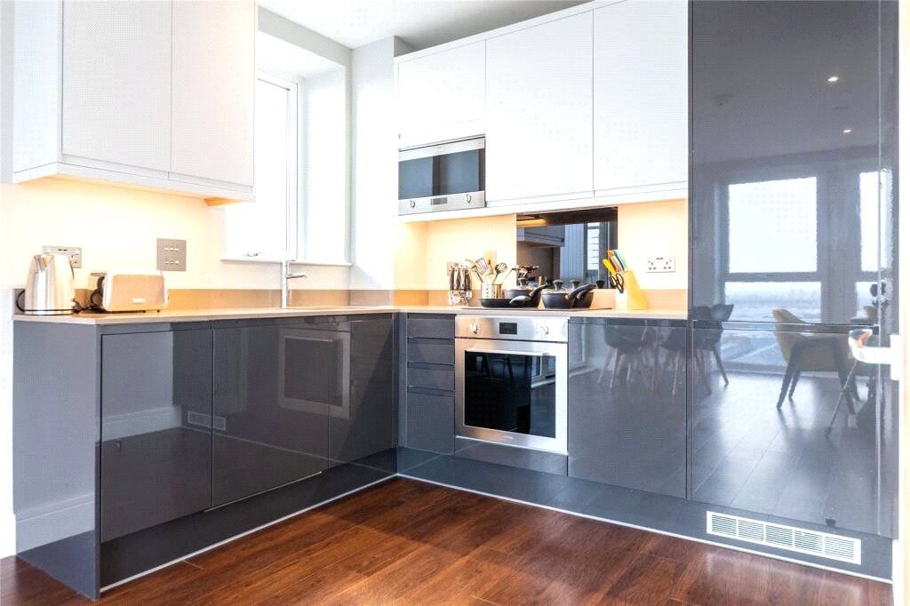 Property photo 2 of 6 Picture No. 18