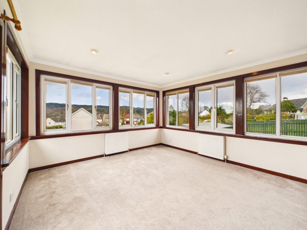 Property photo 3 of 55