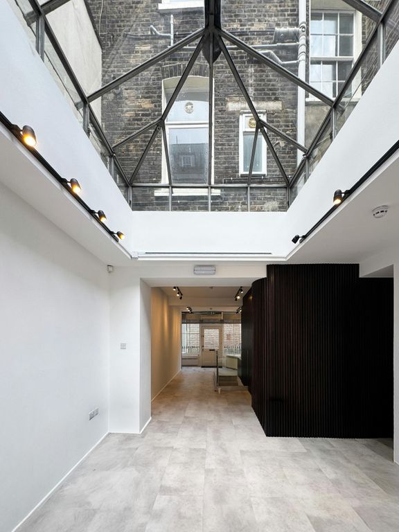 Property photo 3 of 13 11