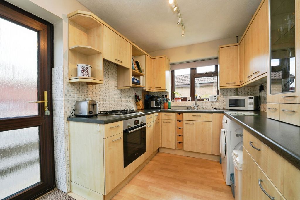 Property photo 2 of 14 Pbox-Img.Jpg