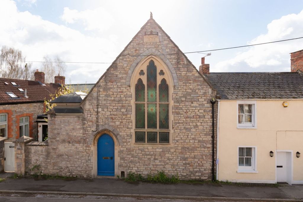 Property photo 1 of 16 4821193