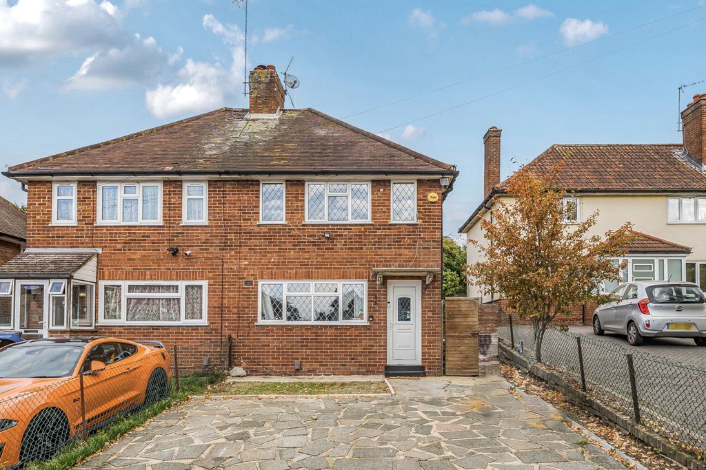 Property photo 1 of 20 1347176-18-68d3Bf...