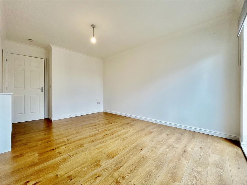 Additional image 5 of 2 bed flat for saleDalzell Drive, Motherwell ML1