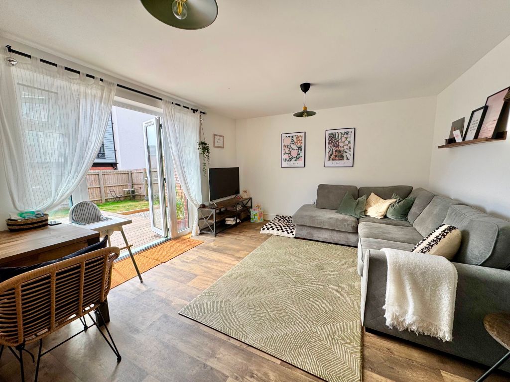 Property photo 2 of 11