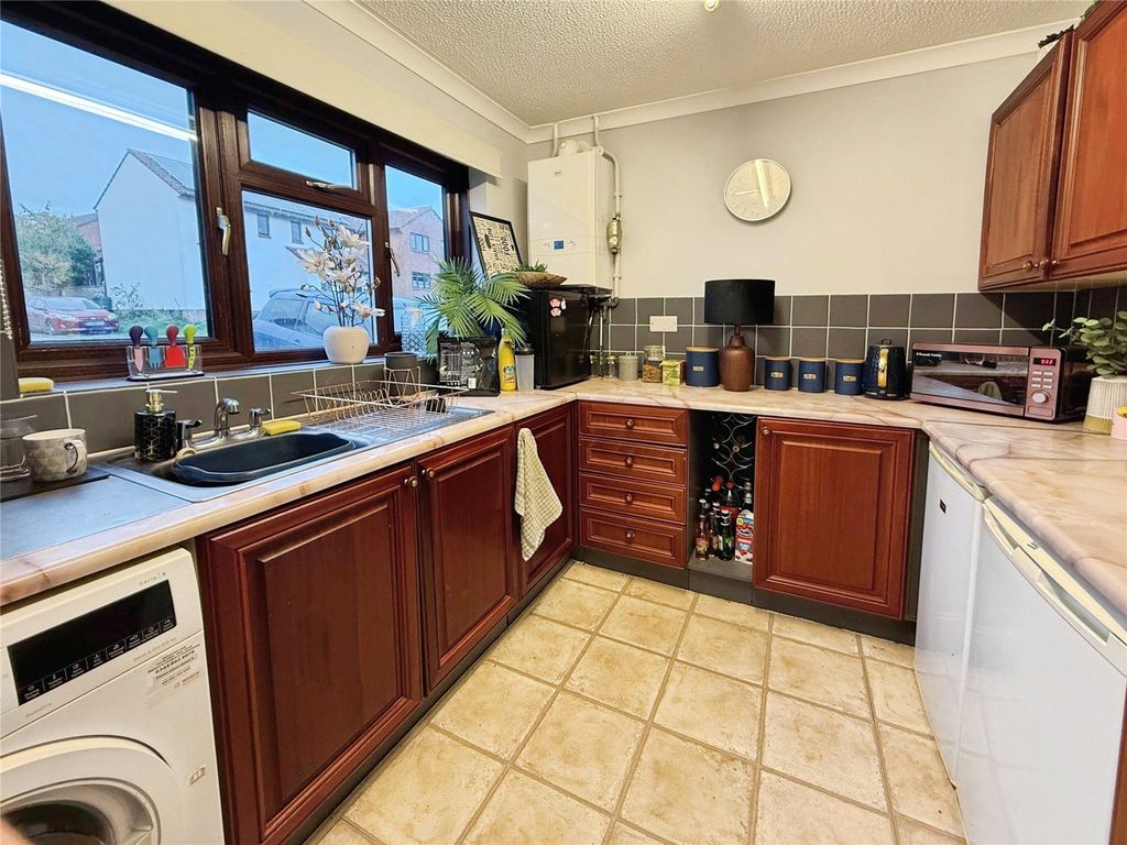 Property photo 3 of 13 Picture No. 12