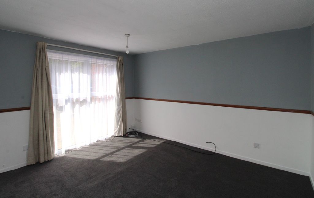 Property photo 2 of 9 Not Specified