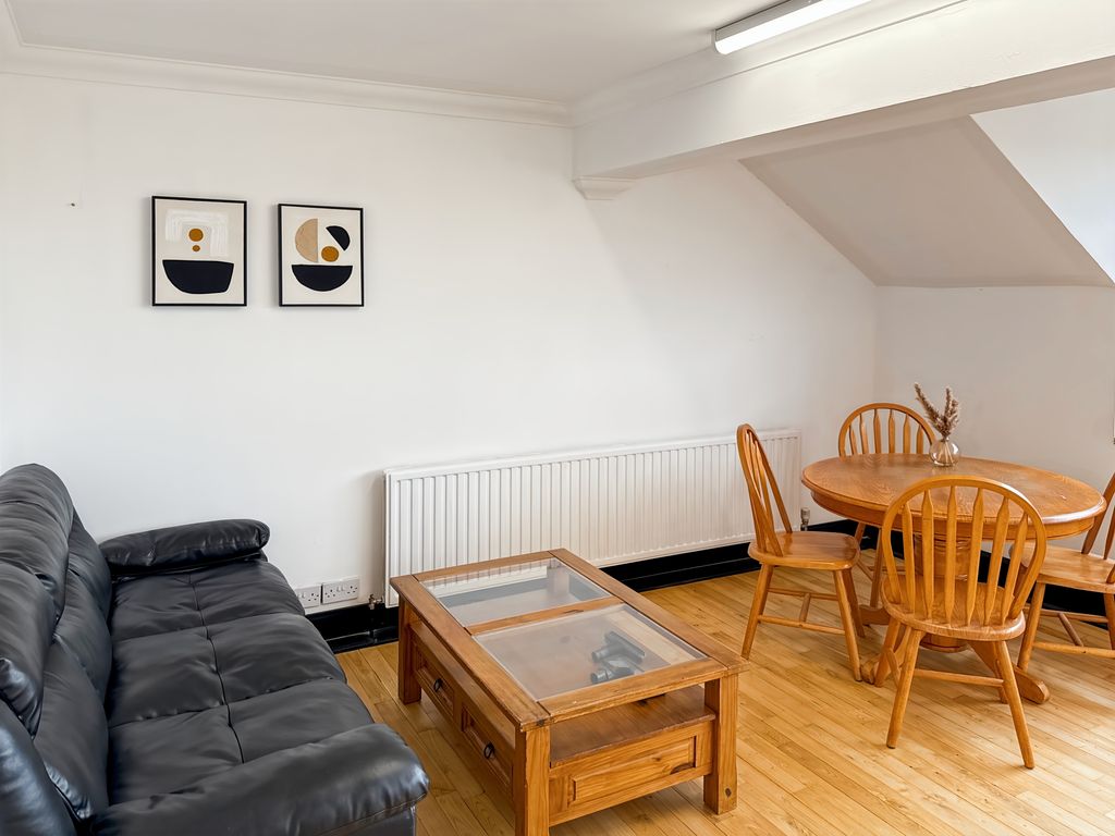 Property photo 1 of 7 Property Image 1