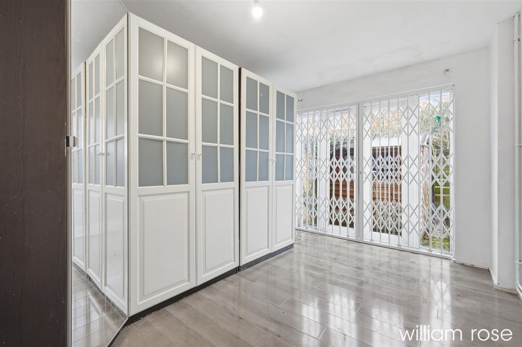 Property photo 3 of 24 Img_5725.Jpg