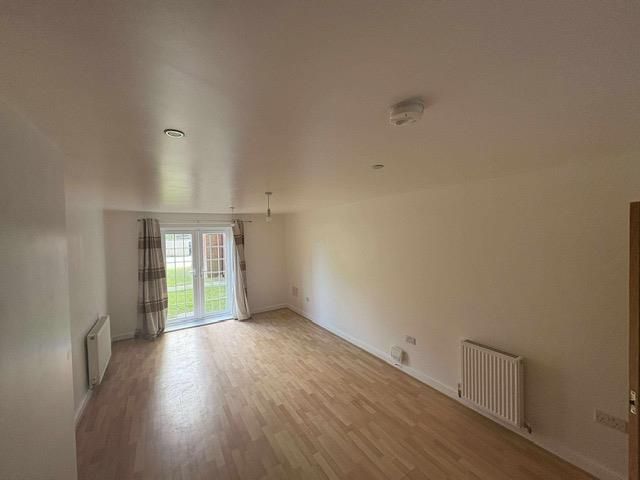 Property photo 2 of 9 70842751d2B900d40Bb1Ec729F822B9d.Jpeg