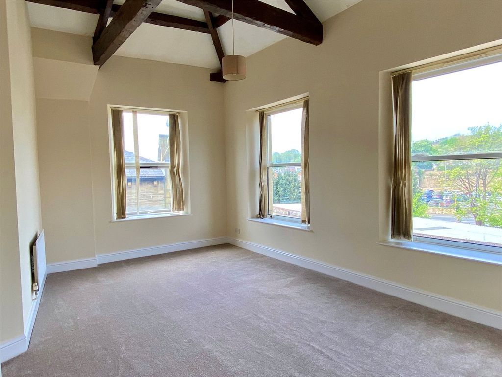 Property photo 2 of 8 Picture No. 01