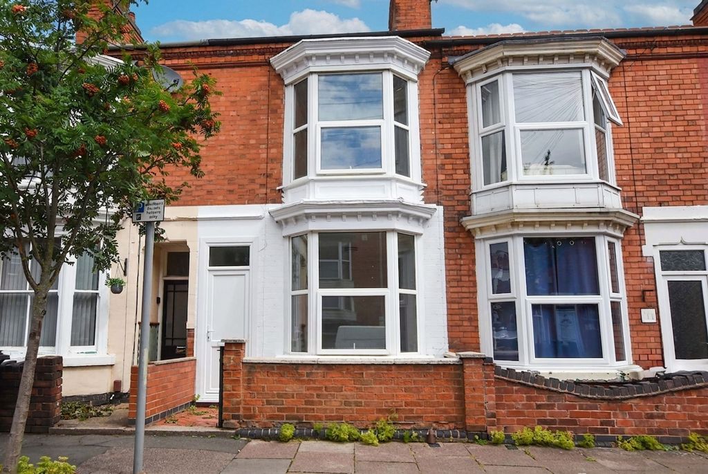 Property photo 1 of 10