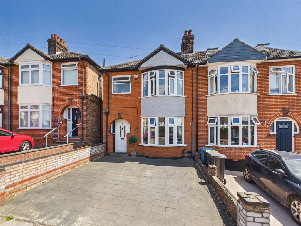 Property photo 1 of 12 Picture No. 02