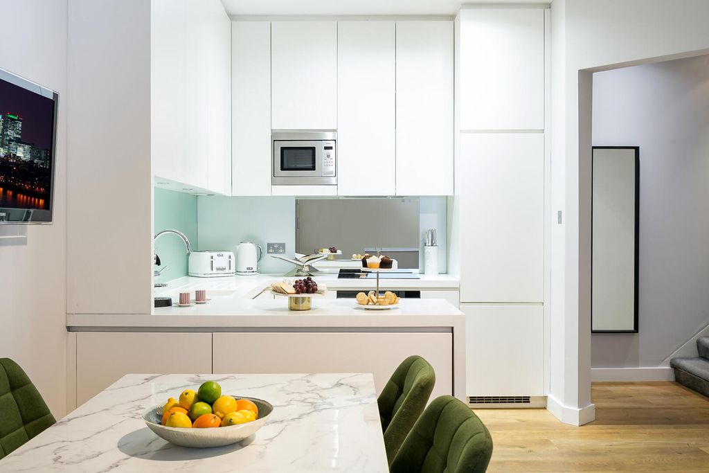 Property photo 2 of 27 Kitchen