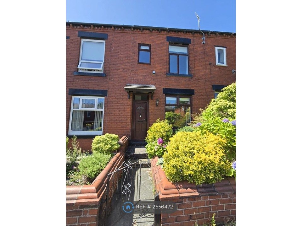 Property photo 2 of 14