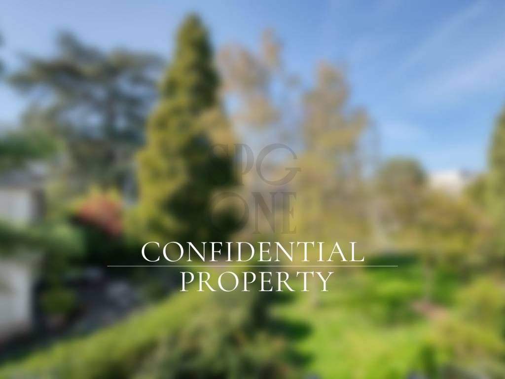 Property photo 1 of 3