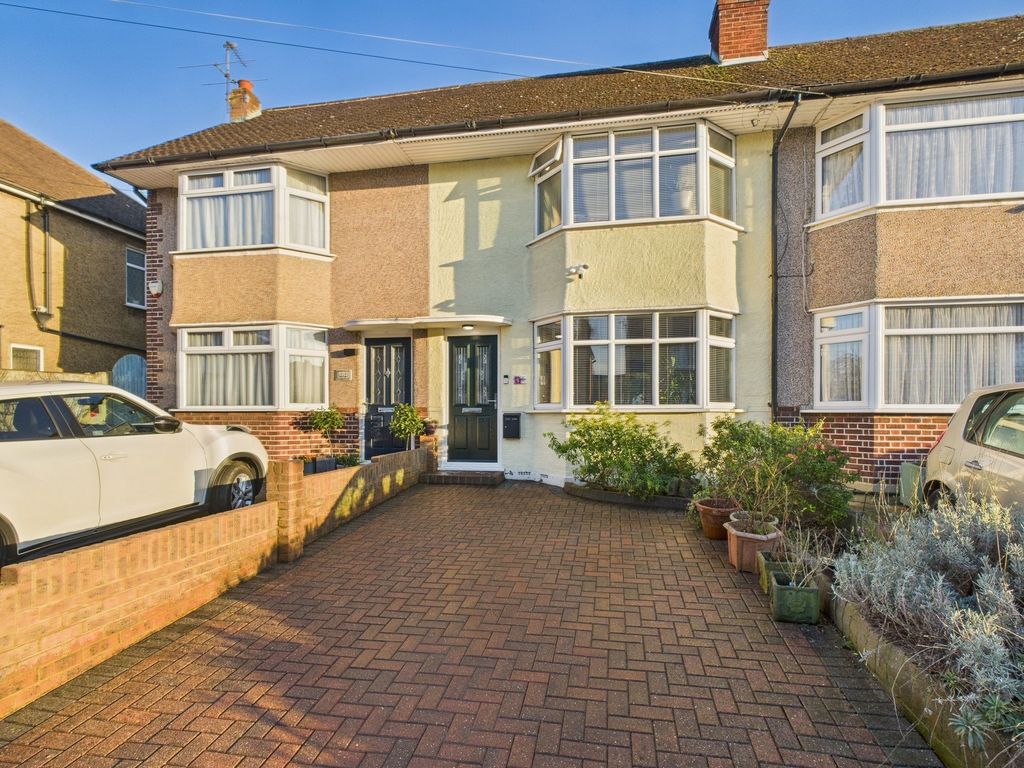 Property photo 2 of 15