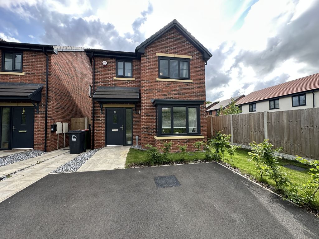Property photo 1 of 12 1