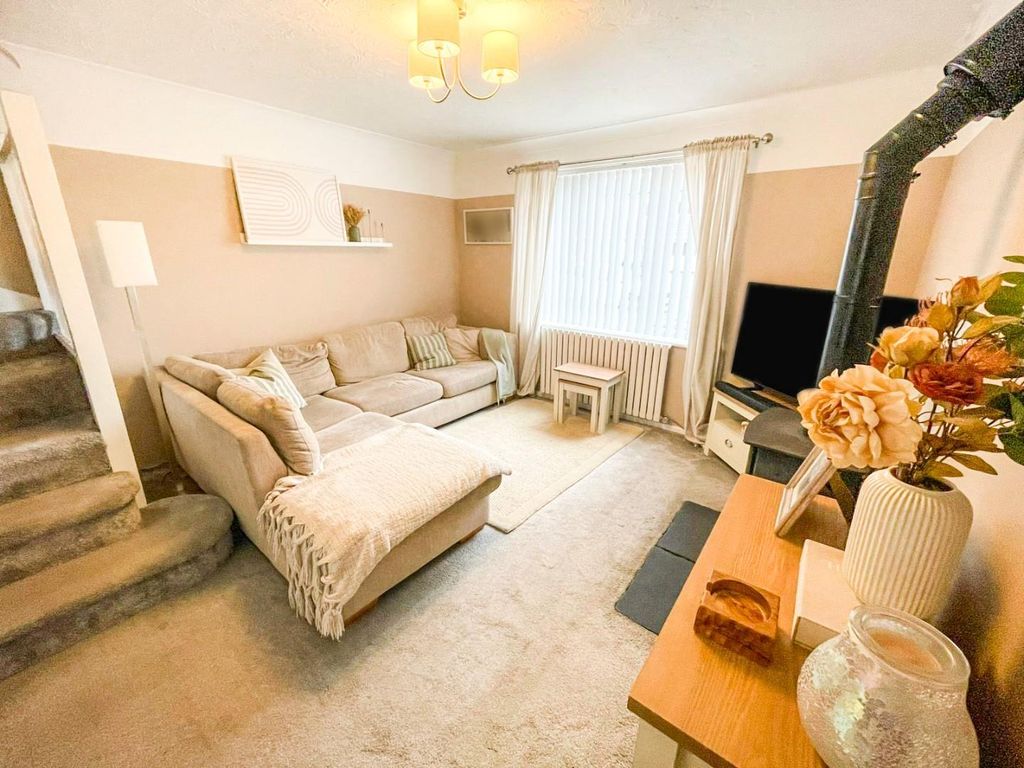 Property photo 2 of 12 Tlc_1Ecbdaf9-39c5-4028-A044-3A53886ba1Be_09Fa9A5.J