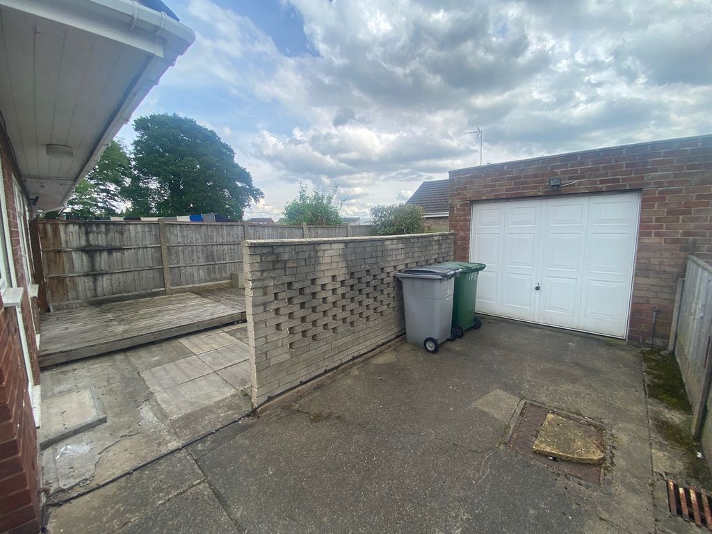 Property photo 2 of 3