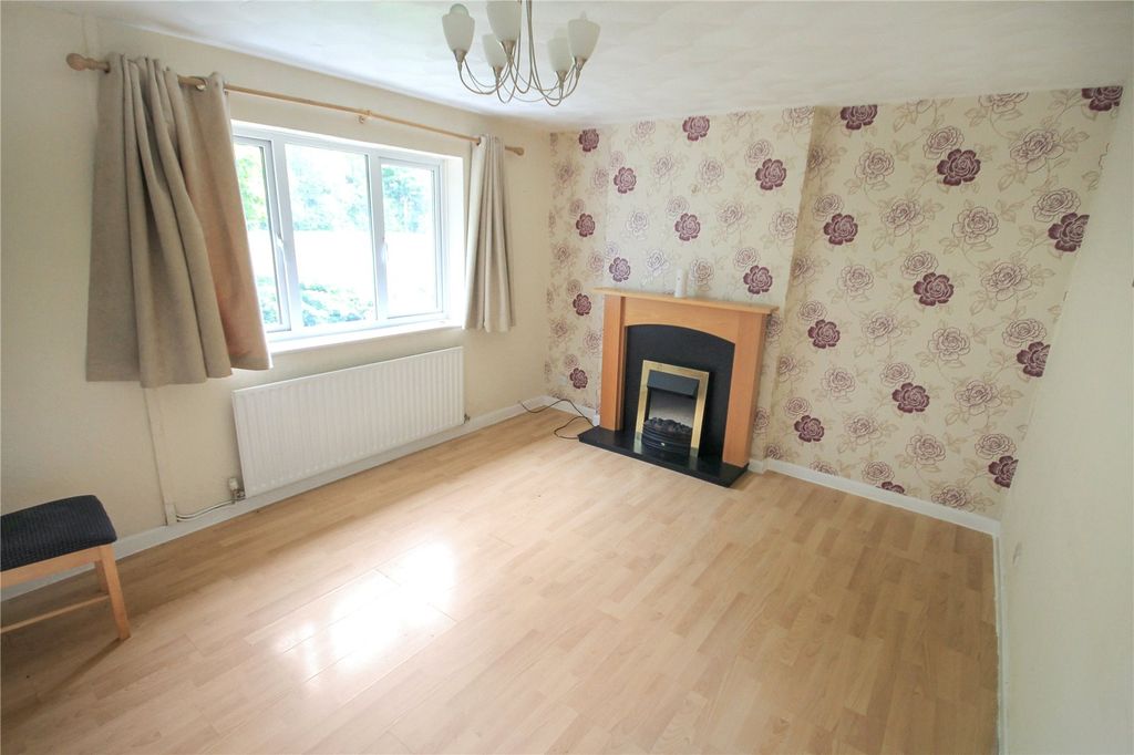 Property photo 2 of 6 Picture No. 06