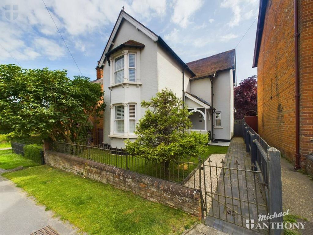 Property photo 1 of 30 Cam03218G0-Pr0257-Still001-Thumbnail-H750-70