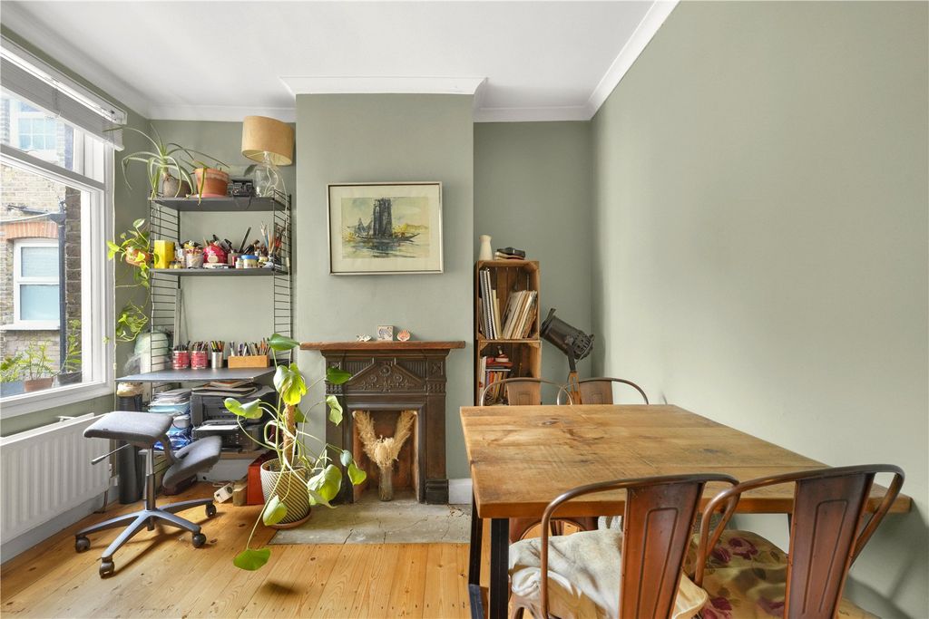 Property photo 3 of 16 Picture No. 08