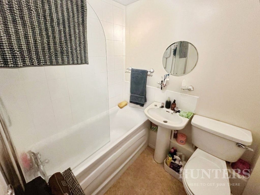 Property photo 3 of 6 Pbox-Img.Jpg