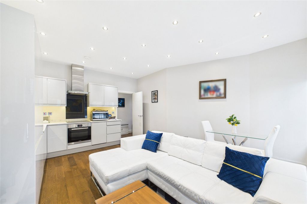 Property photo 2 of 6 Picture No. 03