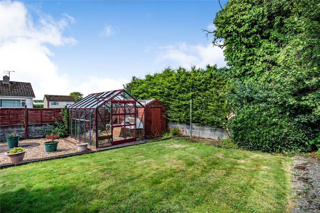 Property photo 3 of 17 Picture No. 18
