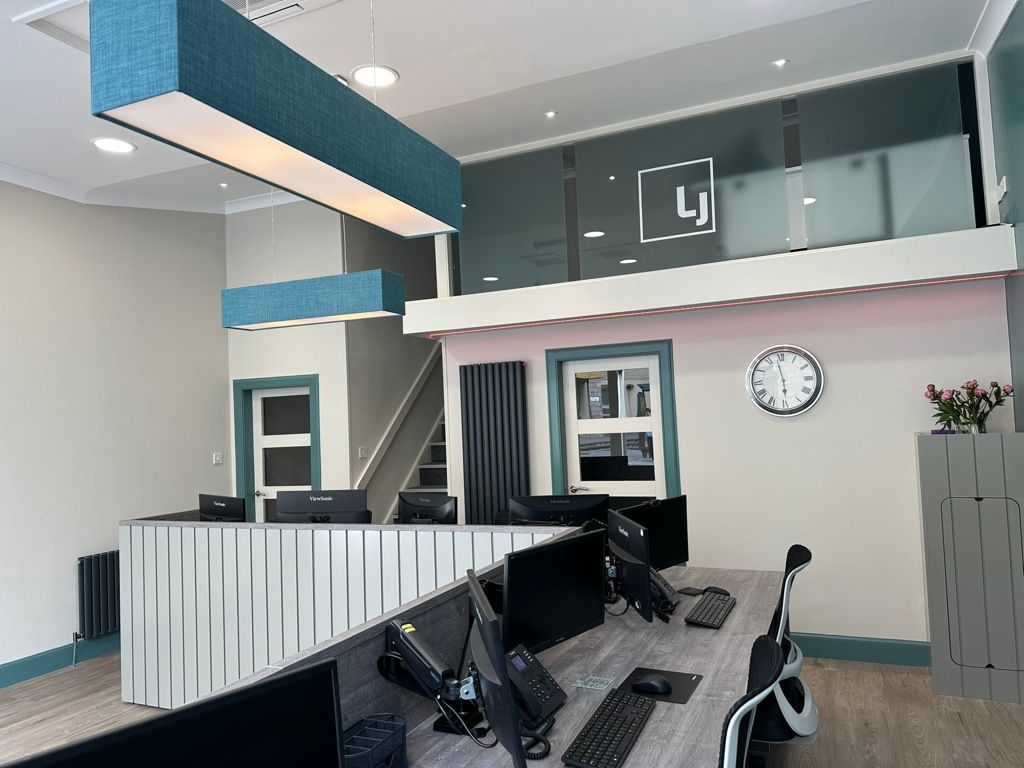 Property photo 2 of 9 Photo 1