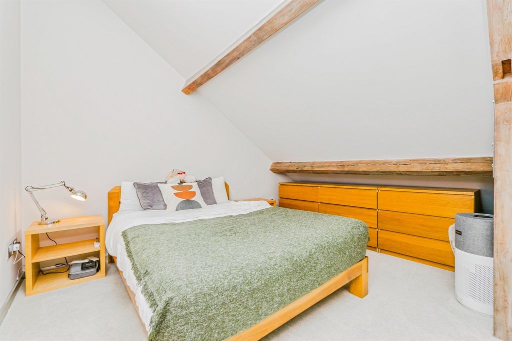 Additional image 11 of 2 bed flat for saleSevern Square, Cardiff CF11