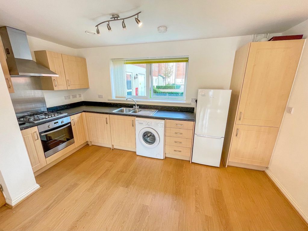 Property photo 2 of 16 Front