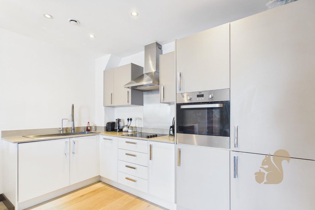 Property photo 3 of 10 Cam01814G0-Pr0089-Still002.Jpg