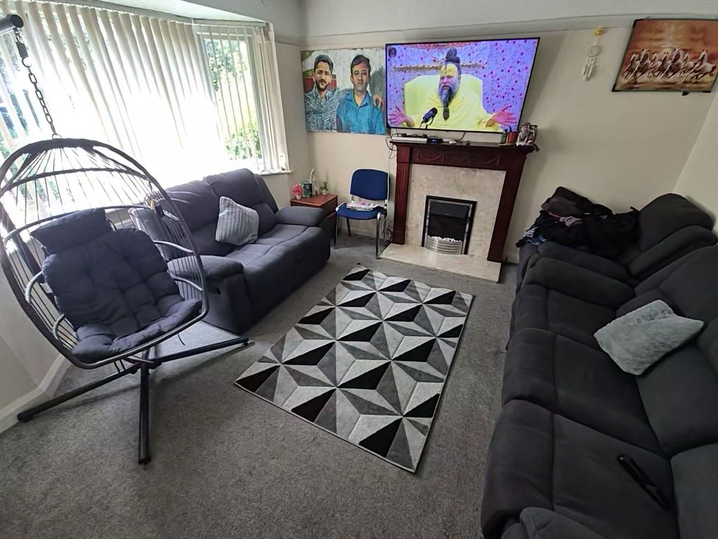 Property photo 3 of 7 Fr