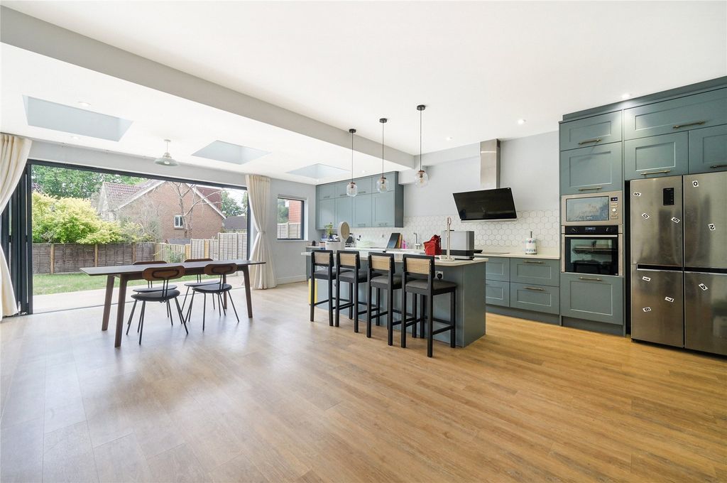 Property photo 1 of 12 Picture No. 05