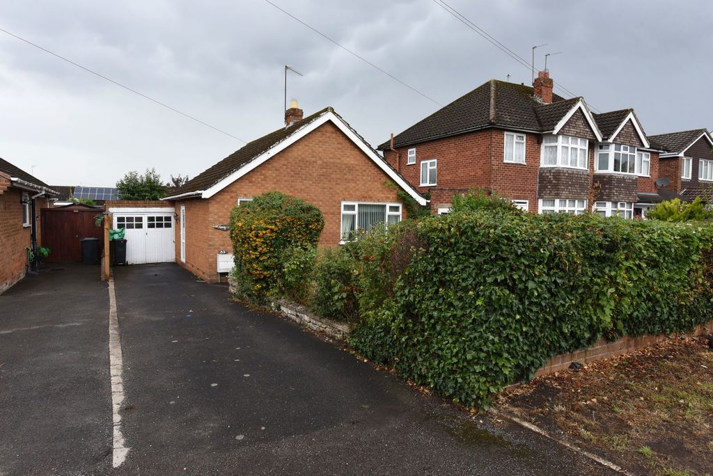 Property photo 2 of 11