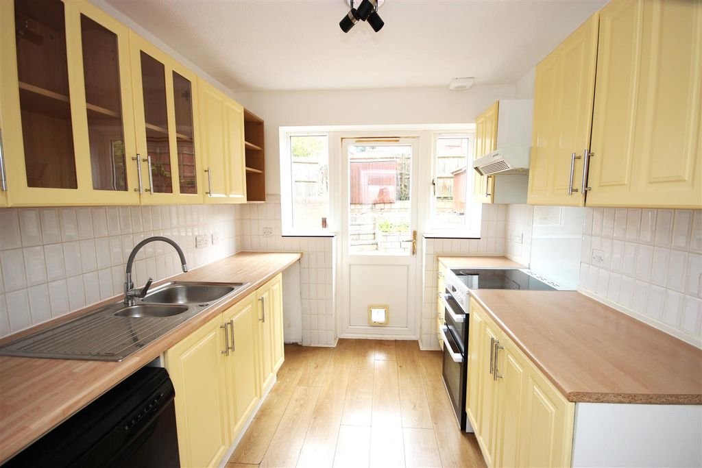 Property photo 3 of 10 Img_2700.Jpg