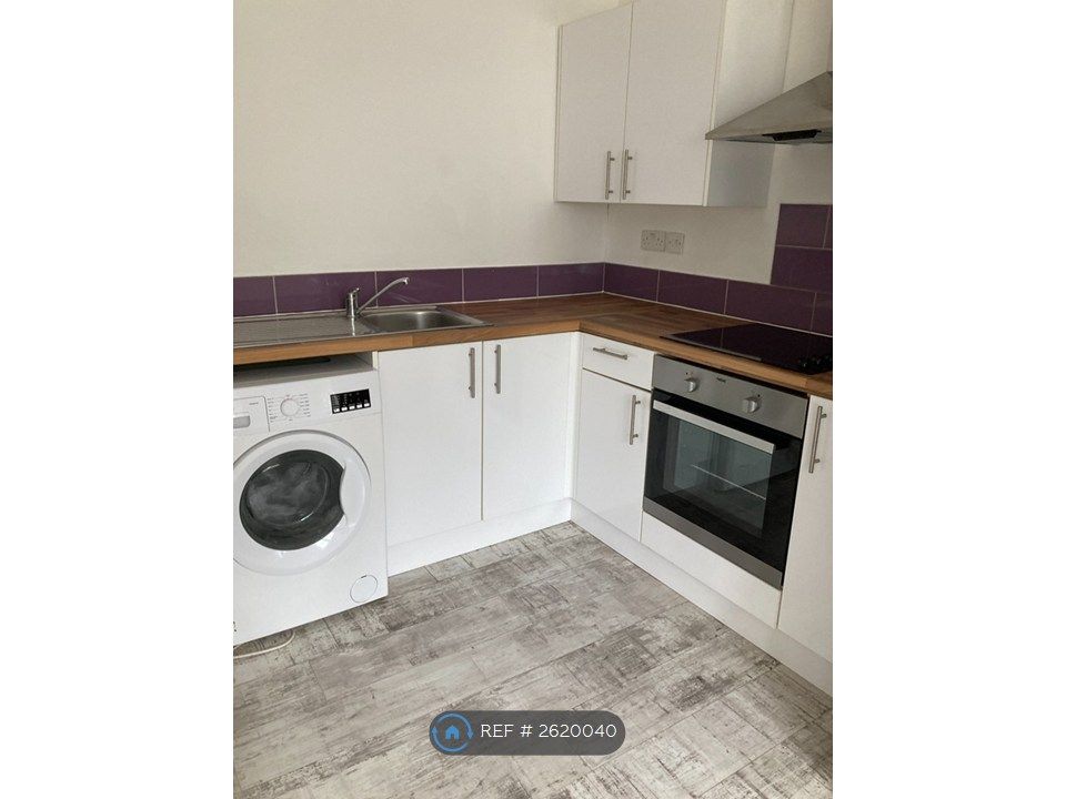 Property photo 3 of 5