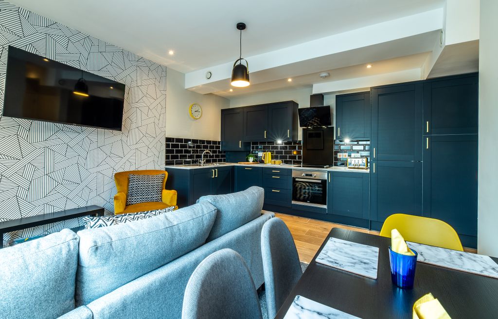 Property photo 2 of 16 The Maze Apt 6-004