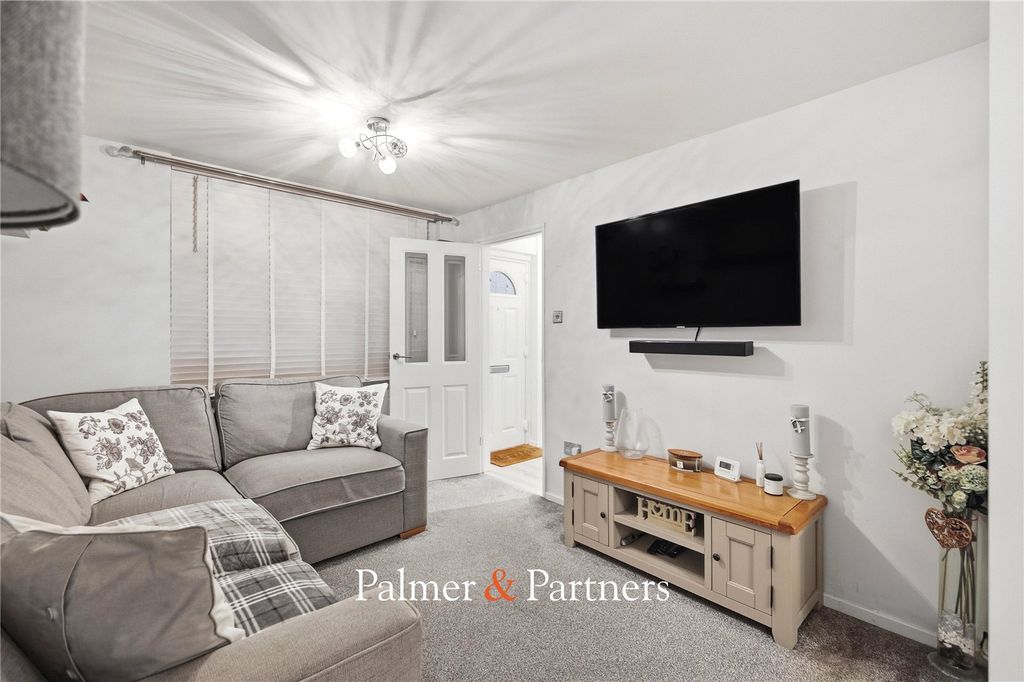 Property photo 3 of 23 Picture No. 07