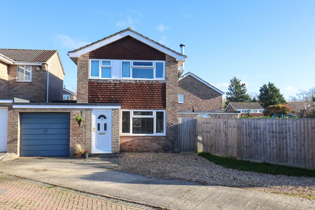 Property photo 1 of 15