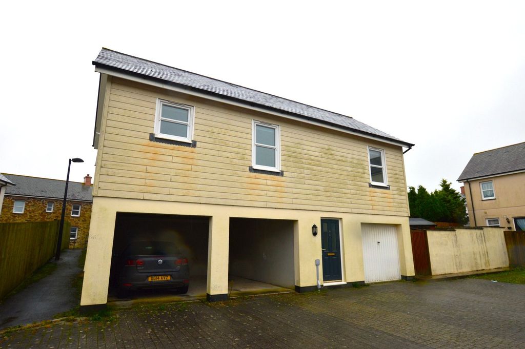 Property photo 1 of 11 Picture No. 24