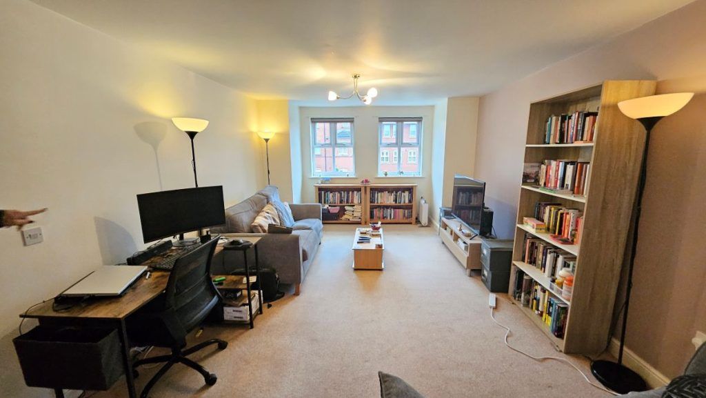 Property photo 2 of 17 2