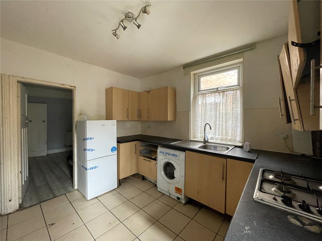 Property photo 3 of 11 Picture No. 04